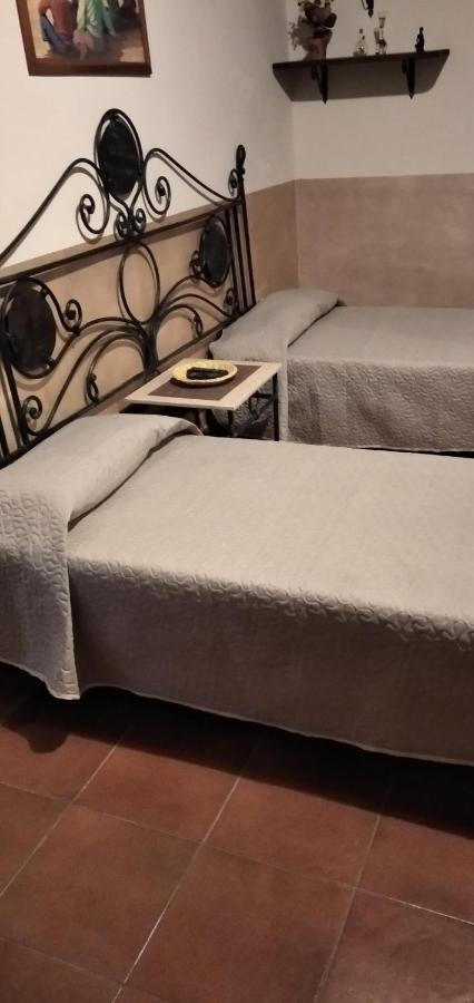 Scillato  Casa Vacanze Fondaco Di Scillato מראה חיצוני תמונה