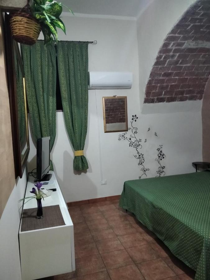 Scillato  Casa Vacanze Fondaco Di Scillato מראה חיצוני תמונה